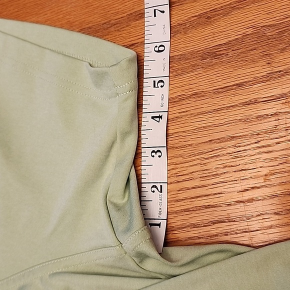 Greg Norman Men's Green Polo Shirt - Picture 8 of 10